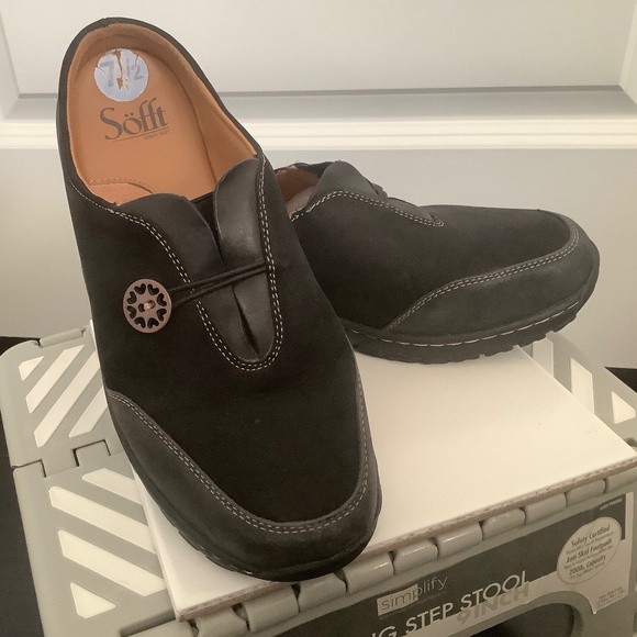 Sofft Shoes - Sofft Walking Slip-on Sneakers, Size 7.5